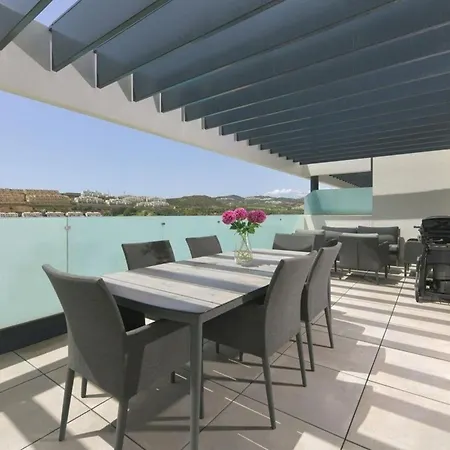 Apartment Magnificent 4 Bedroom In Cala Serena La Cala De Mijas *
